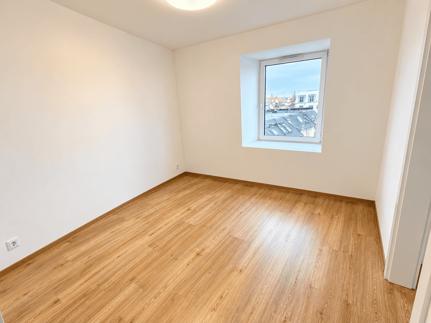 Prenájom bytu 2-izbový 40 m², Pod Stárkou, Praha, Praha Prenájom bytu 2-izbový 40 m², Pod Stárkou, Praha, Praha