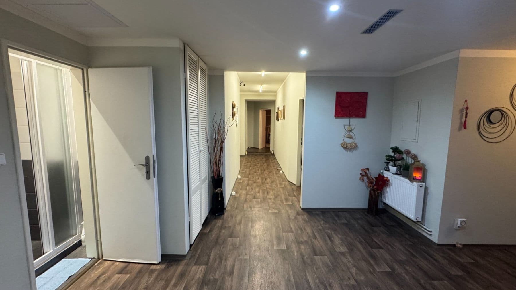 Predaj nebytového priestoru 200 m², Velehradská, Praha, Praha Predaj nebytového priestoru 200 m², Velehradská, Praha, Praha