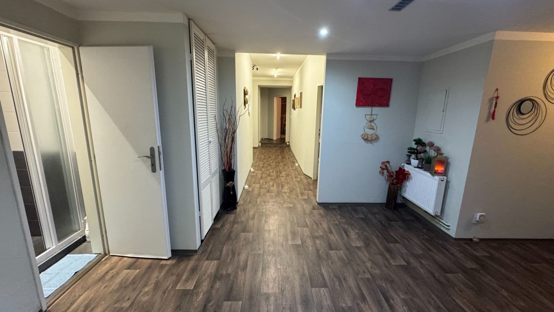 Predaj nebytového priestoru 200 m², Velehradská, Praha, Praha Predaj nebytového priestoru 200 m², Velehradská, Praha, Praha