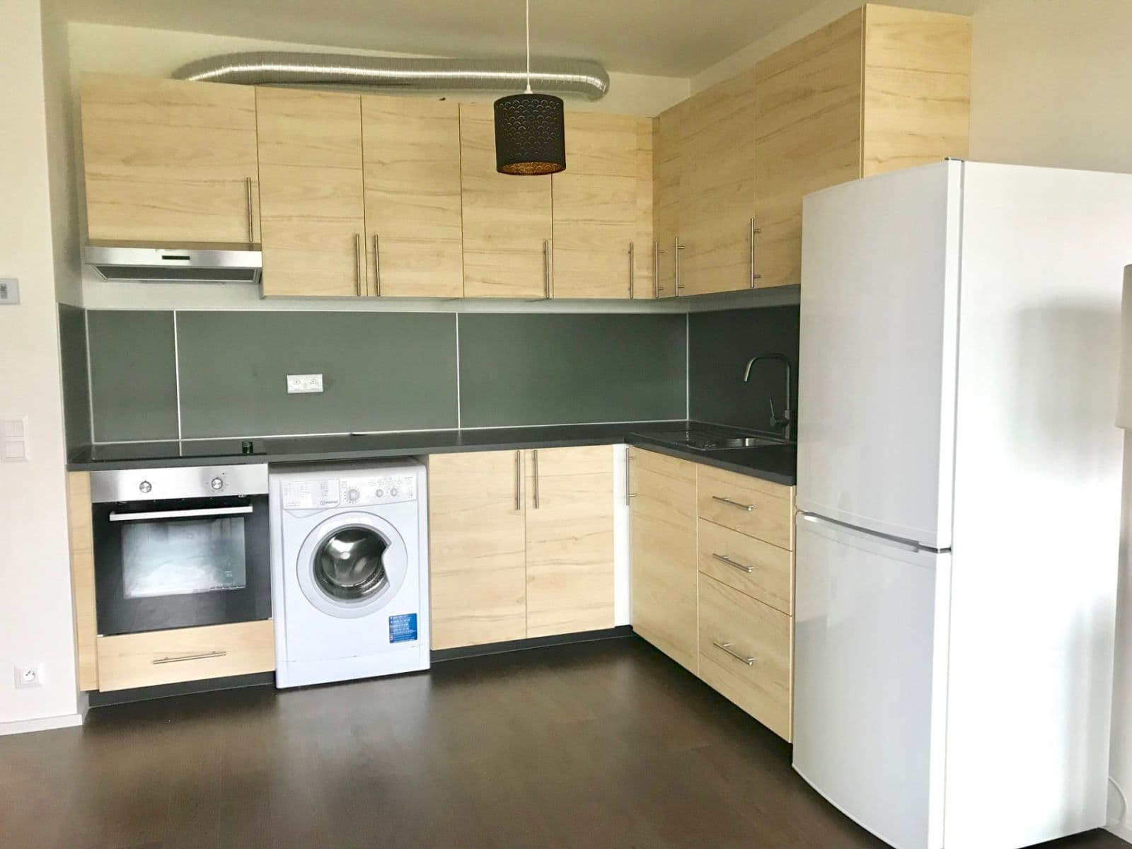 Prenájom bytu 1-izbový 35 m², Altajská, Praha, Praha Prenájom bytu 1-izbový 35 m², Altajská, Praha, Praha