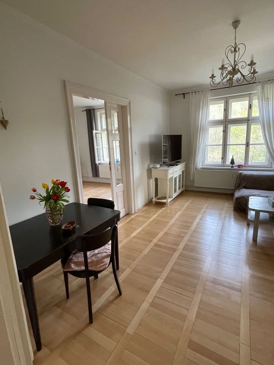 Prenájom bytu 4-izbový 160 m², Prokopská, Ostrava, Moravskoslezský kraj Prenájom bytu 4-izbový 160 m², Prokopská, Ostrava, Moravskoslezský kraj