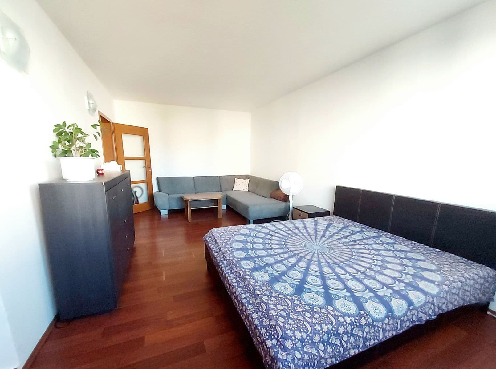 Predaj bytu 1-izbový 35 m², Pádivého, Trenčín, Trenčiansky kraj Predaj bytu 1-izbový 35 m², Pádivého, Trenčín, Trenčiansky kraj