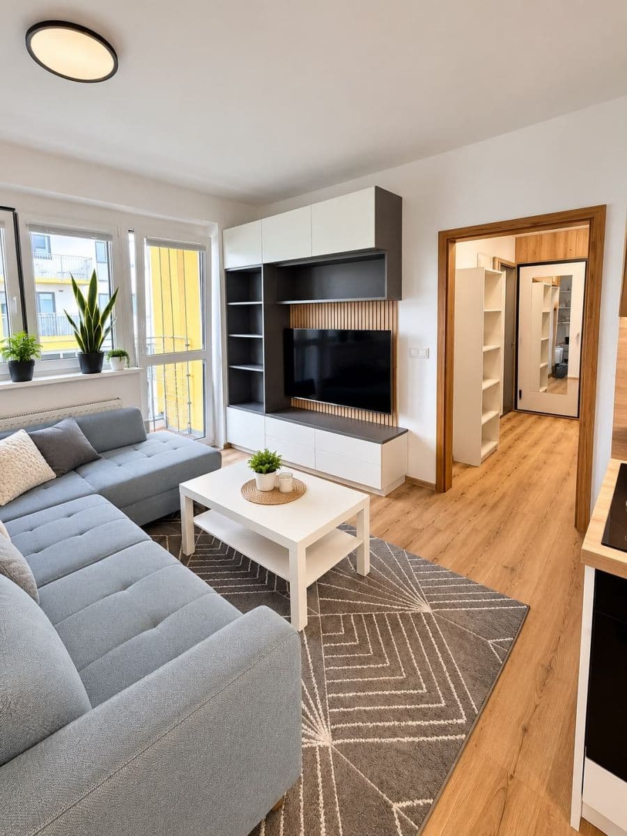 Prenájom bytu 2-izbový 56 m², U Kasáren, Dašice, Pardubický kraj Prenájom bytu 2-izbový 56 m², U Kasáren, Dašice, Pardubický kraj