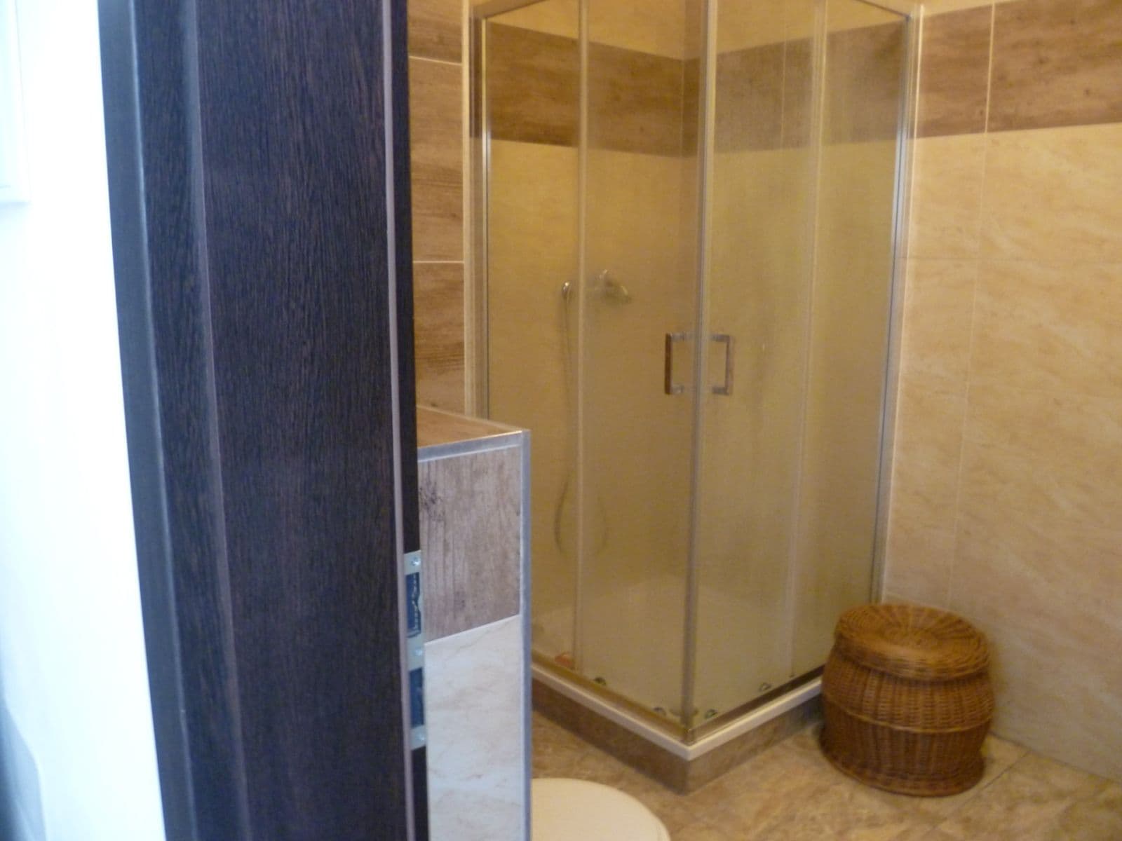 Prenájom bytu 2-izbový 52 m², Velký Osek, Středočeský kraj Prenájom bytu 2-izbový 52 m², Velký Osek, Středočeský kraj