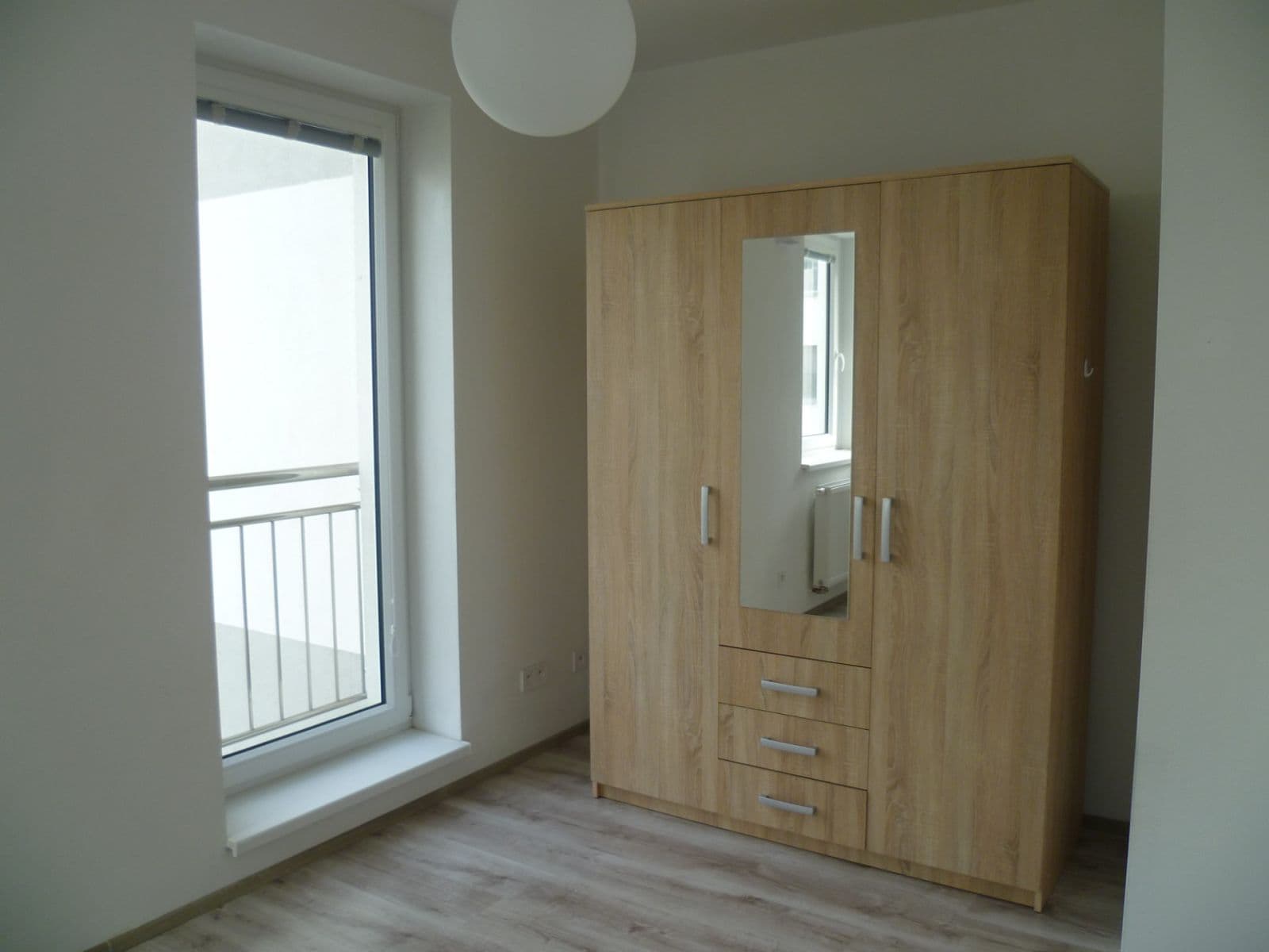 Prenájom bytu 2-izbový 52 m², Velký Osek, Středočeský kraj Prenájom bytu 2-izbový 52 m², Velký Osek, Středočeský kraj