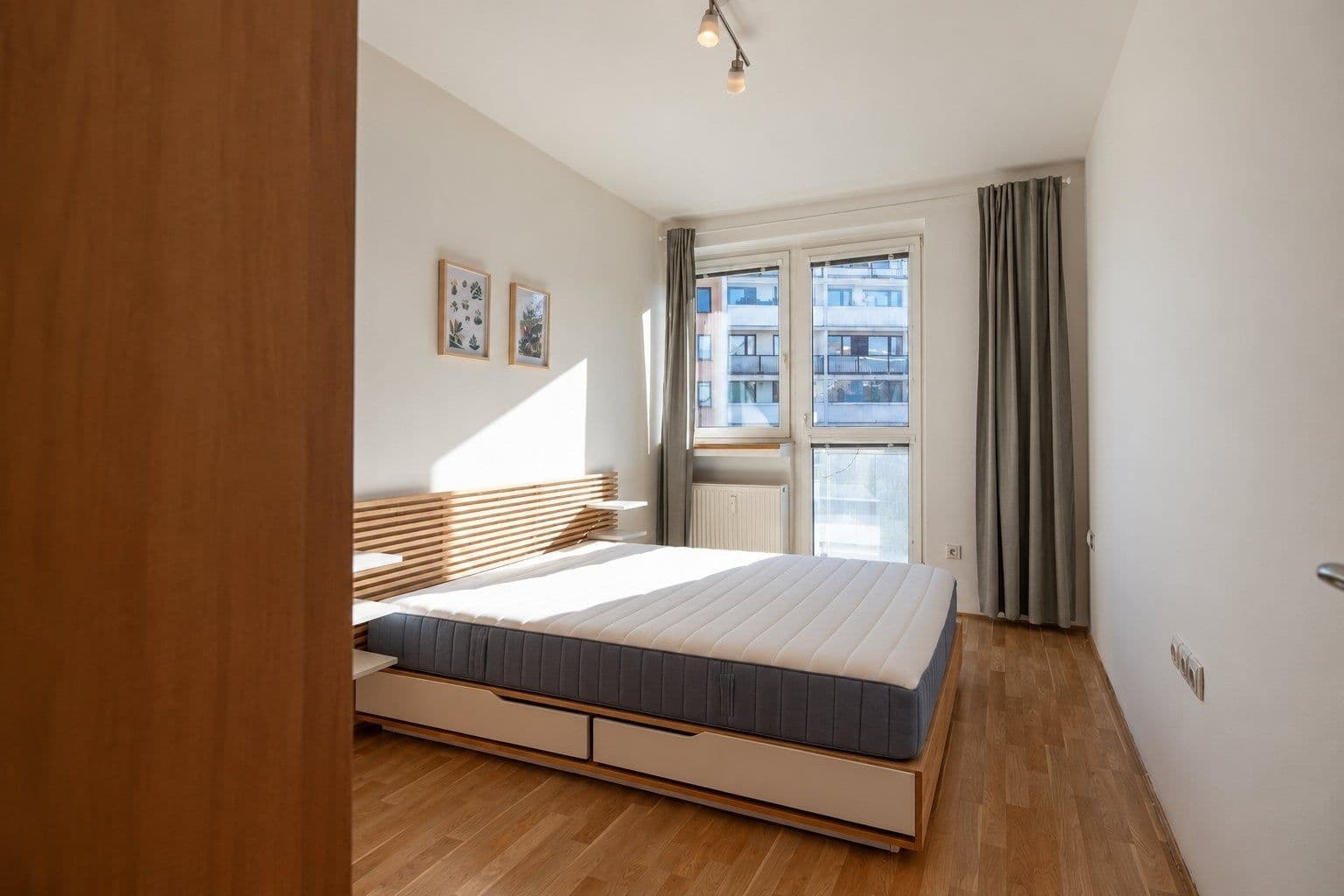 Prenájom bytu 2-izbový 37 m², Křivá, Praha, Praha Prenájom bytu 2-izbový 37 m², Křivá, Praha, Praha