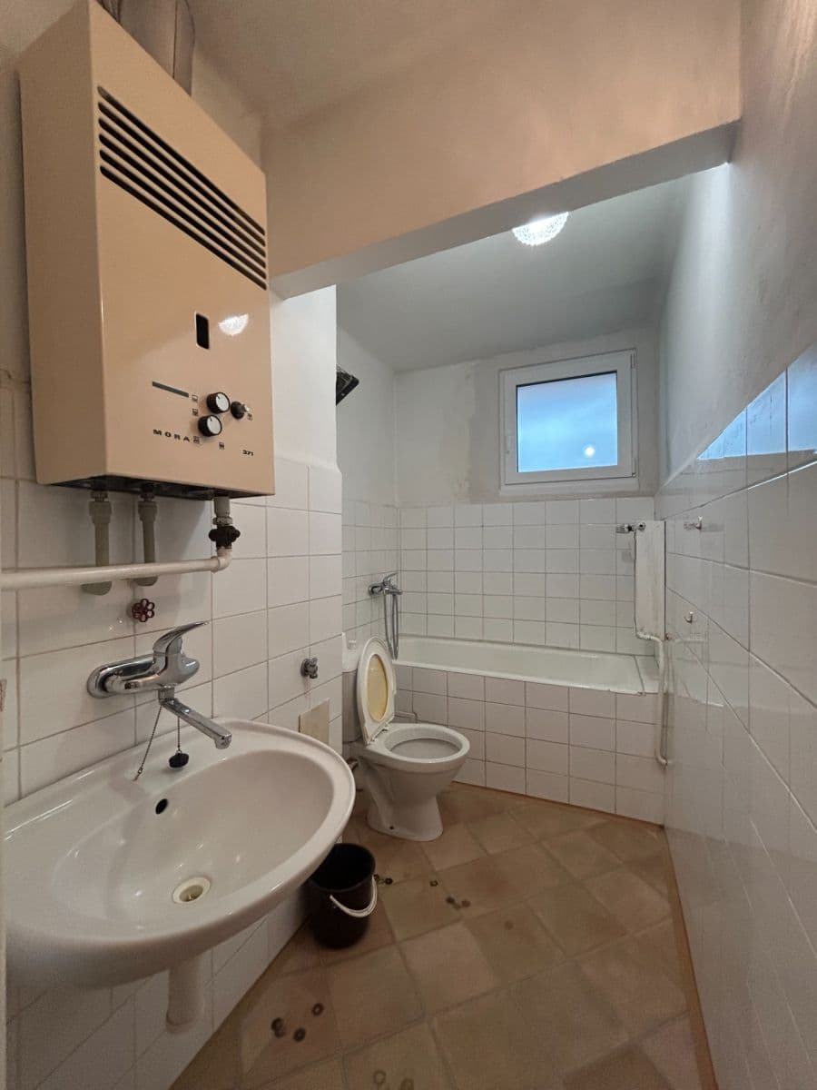 Predaj bytu 3-izbový 68 m², Souběžná, Třeboň, Jihočeský kraj Predaj bytu 3-izbový 68 m², Souběžná, Třeboň, Jihočeský kraj
