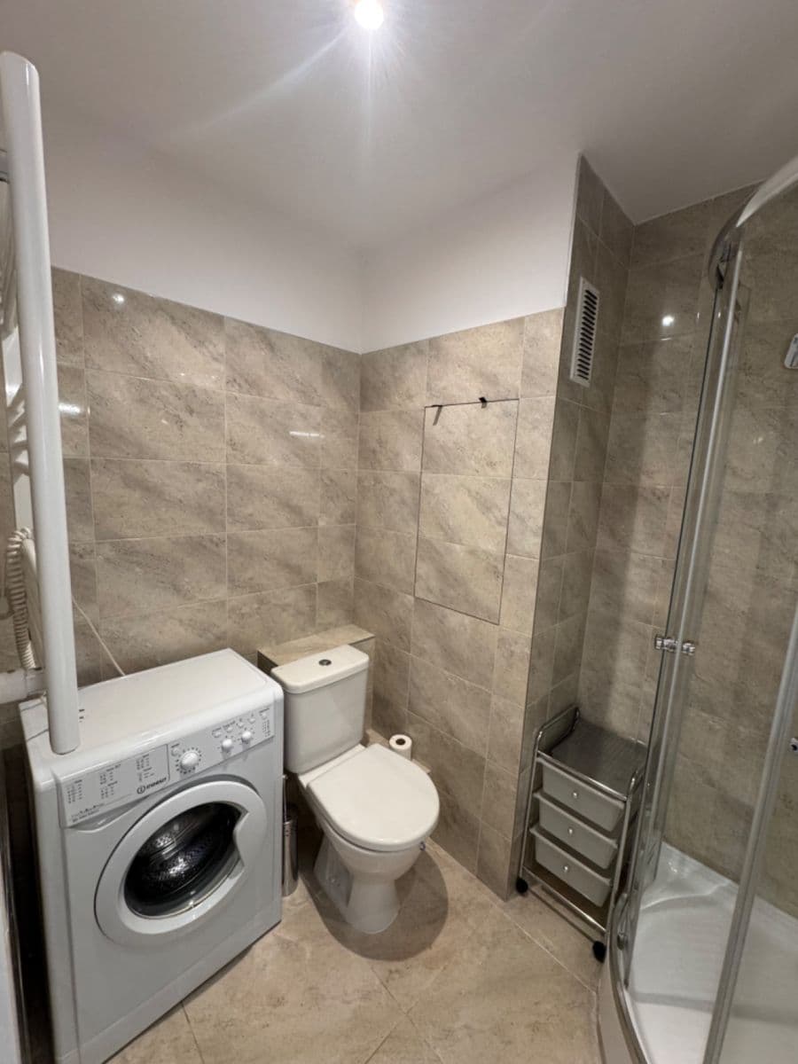Prenájom bytu 1-izbový 27 m², Litoměřická, Praha, Praha Prenájom bytu 1-izbový 27 m², Litoměřická, Praha, Praha