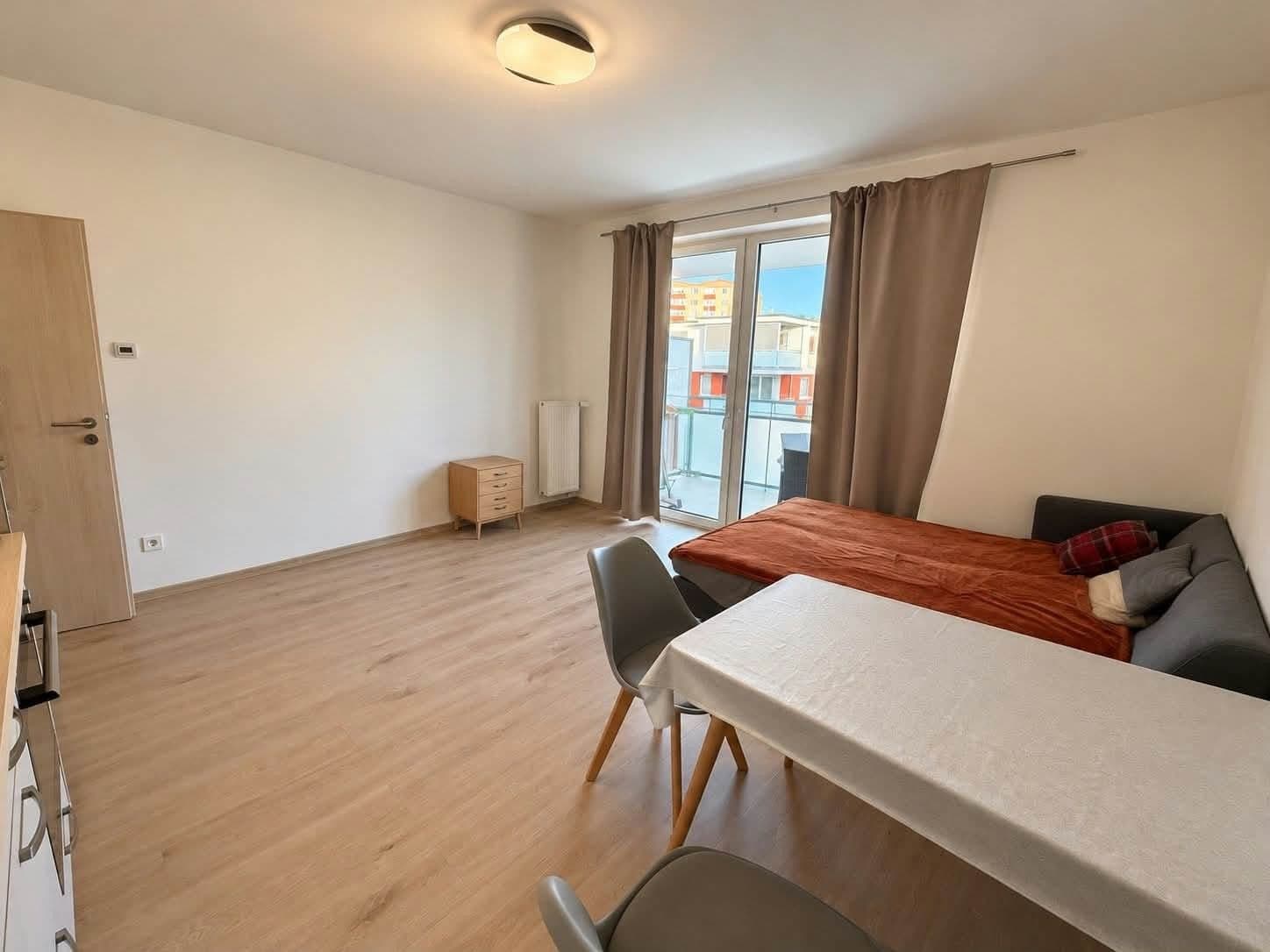 Prenájom bytu 1-izbový 35 m², Janského, Olomouc, Olomoucký kraj Prenájom bytu 1-izbový 35 m², Janského, Olomouc, Olomoucký kraj