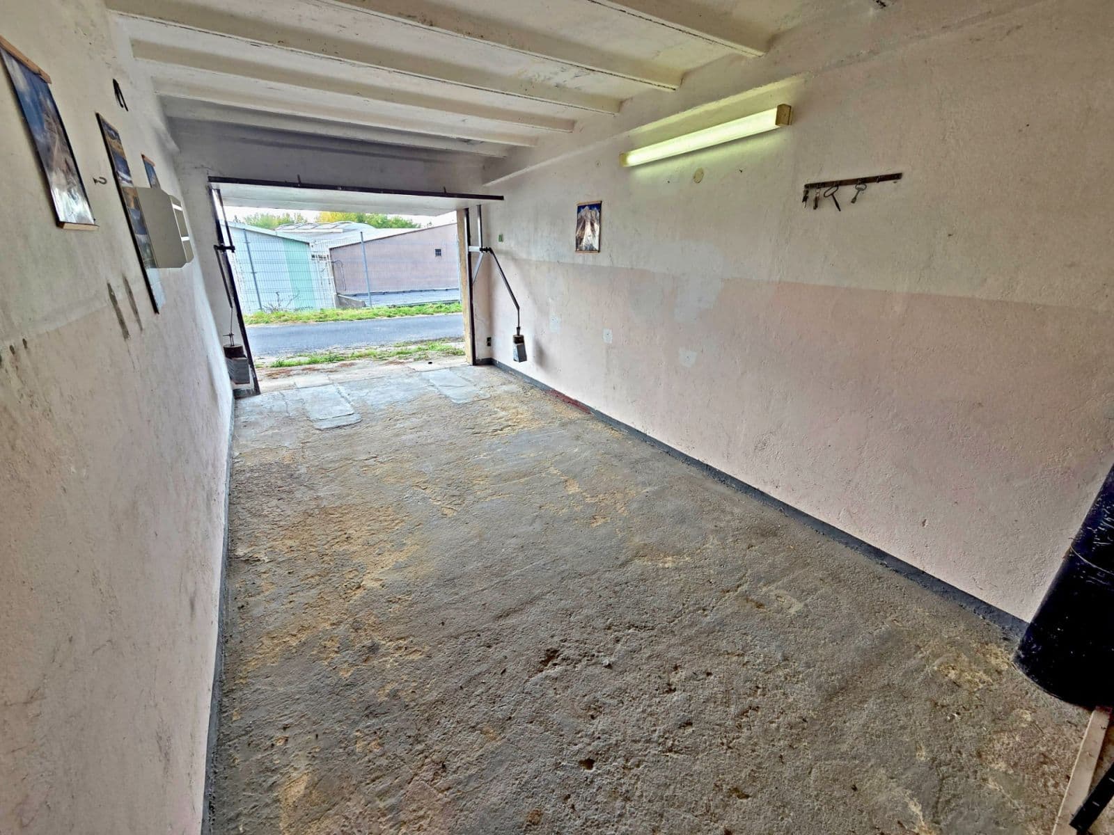 Prenájom garáže 20 m², Štětí, Ústecký kraj Prenájom garáže 20 m², Štětí, Ústecký kraj