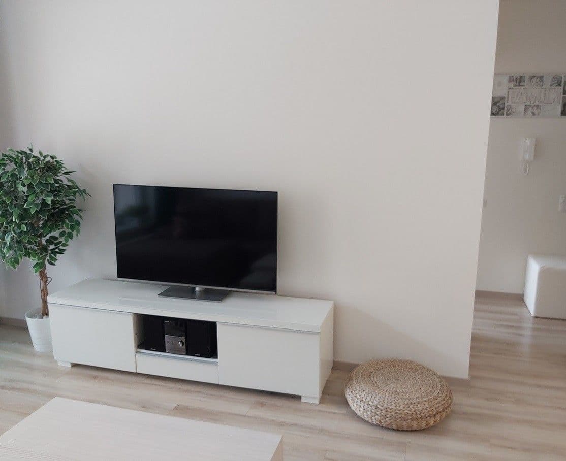 Predaj bytu 2-izbový 84 m², Tomislava P. Kolakoviča, Devínska Nová Ves, Bratislavský kraj Predaj bytu 2-izbový 84 m², Tomislava P. Kolakoviča, Devínska Nová Ves, Bratislavský kraj