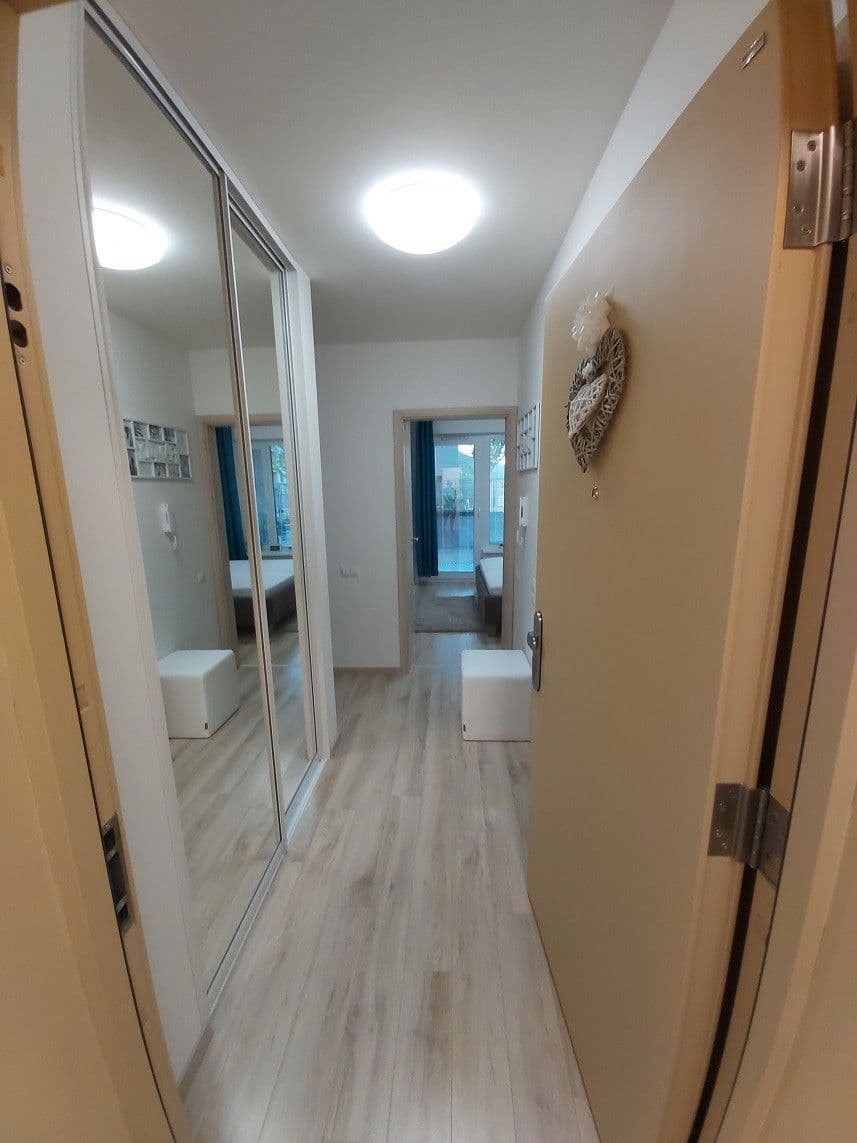 Predaj bytu 2-izbový 84 m², Tomislava P. Kolakoviča, Devínska Nová Ves, Bratislavský kraj Predaj bytu 2-izbový 84 m², Tomislava P. Kolakoviča, Devínska Nová Ves, Bratislavský kraj