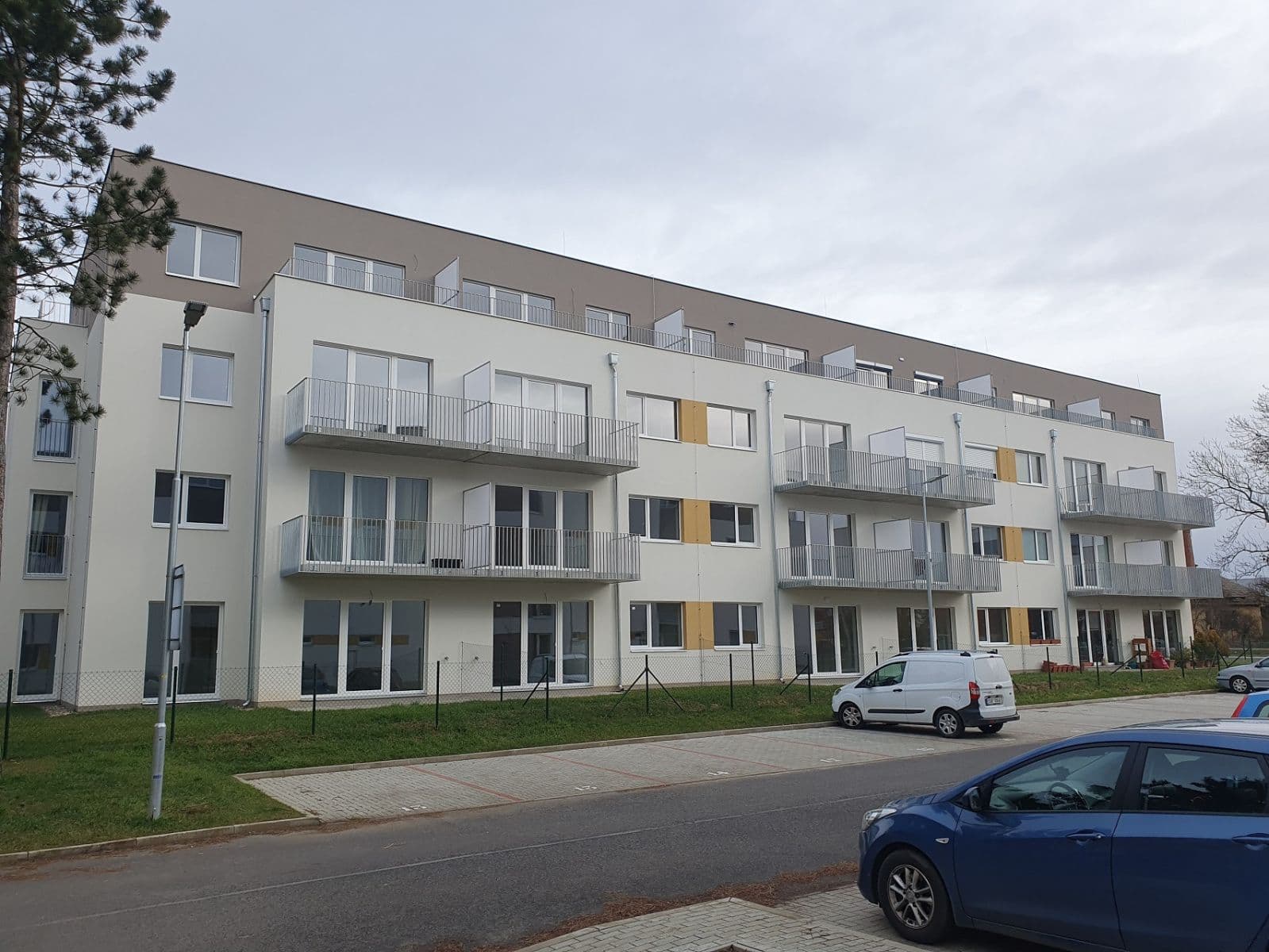 Prenájom bytu 2-izbový 59 m², U Parketárny, Unhošť, Středočeský kraj Prenájom bytu 2-izbový 59 m², U Parketárny, Unhošť, Středočeský kraj