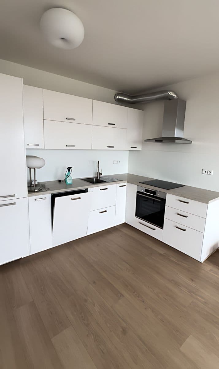 Prenájom bytu 2-izbový 54 m², Stočesova, Praha, Praha Prenájom bytu 2-izbový 54 m², Stočesova, Praha, Praha