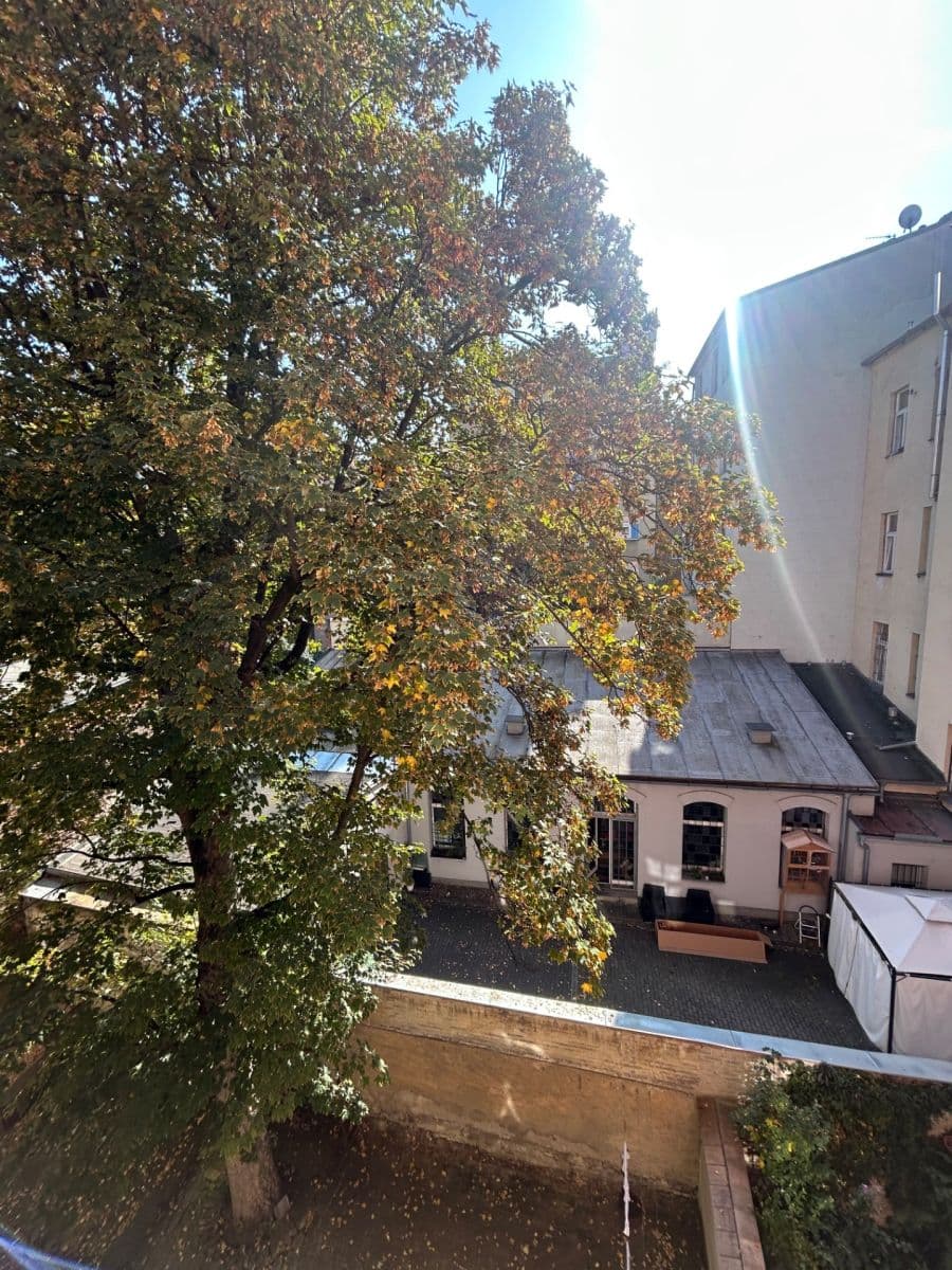 Prenájom bytu 2-izbový 62 m², Jindřicha Plachty, Praha, Praha Prenájom bytu 2-izbový 62 m², Jindřicha Plachty, Praha, Praha