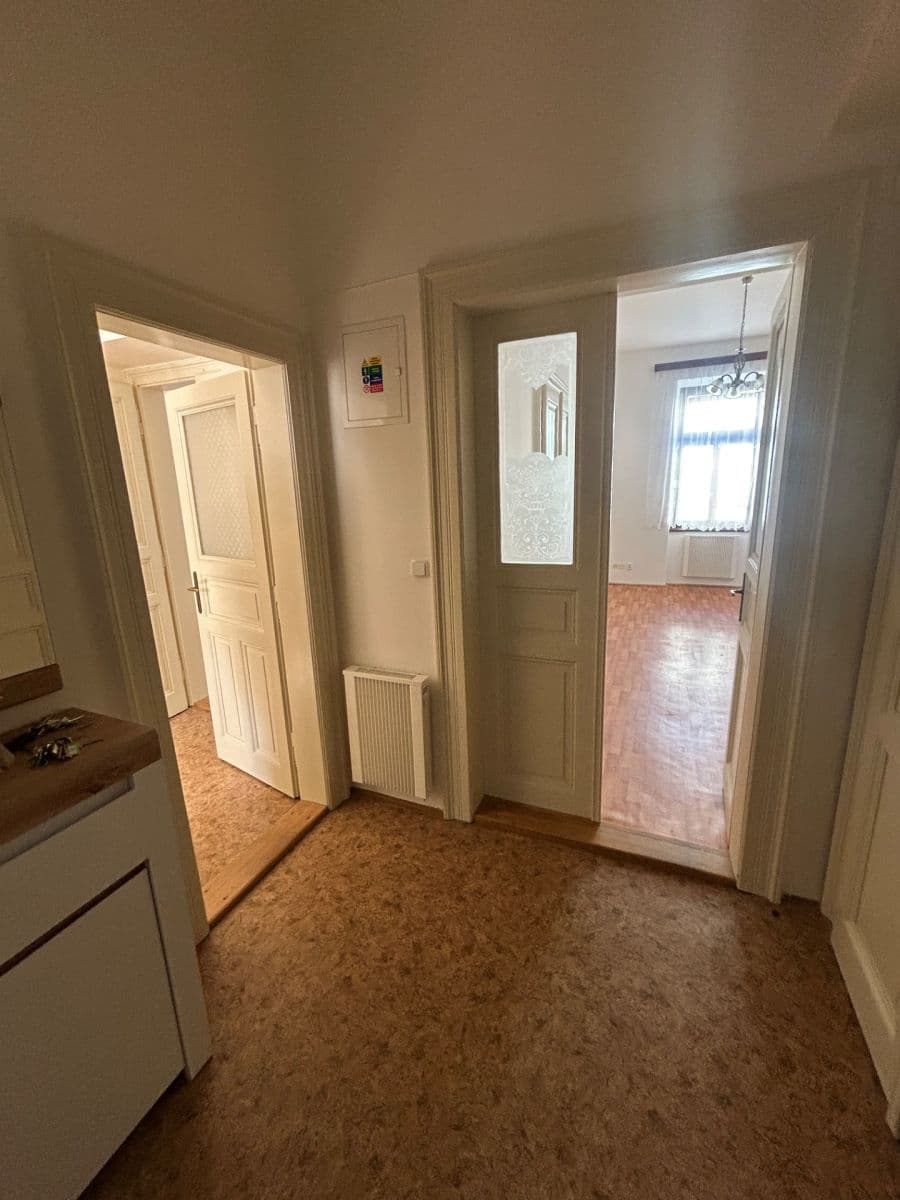 Prenájom bytu 2-izbový 62 m², Jindřicha Plachty, Praha, Praha Prenájom bytu 2-izbový 62 m², Jindřicha Plachty, Praha, Praha