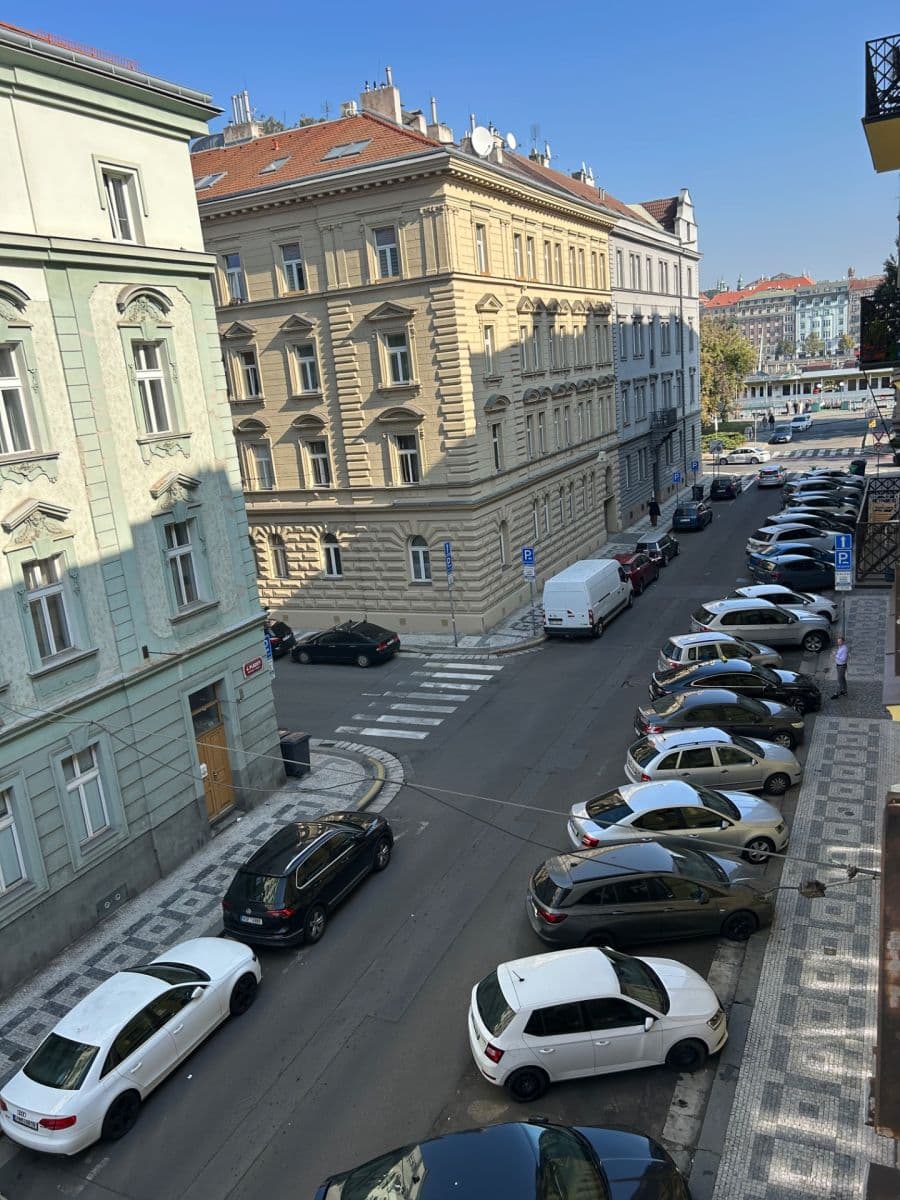 Prenájom bytu 2-izbový 62 m², Jindřicha Plachty, Praha, Praha Prenájom bytu 2-izbový 62 m², Jindřicha Plachty, Praha, Praha