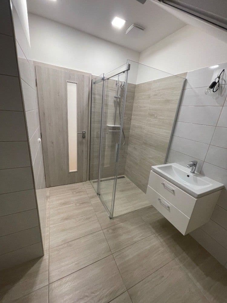 Prenájom bytu 2-izbový 63 m², Olbramovice, Jihomoravský kraj Prenájom bytu 2-izbový 63 m², Olbramovice, Jihomoravský kraj