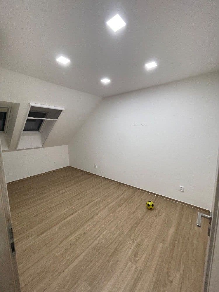Prenájom bytu 2-izbový 63 m², Olbramovice, Jihomoravský kraj Prenájom bytu 2-izbový 63 m², Olbramovice, Jihomoravský kraj
