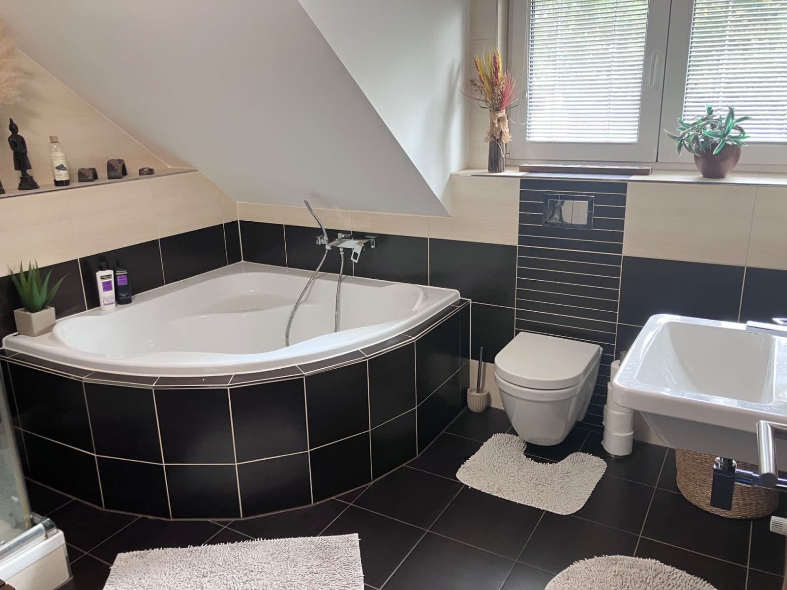 Predaj domu 127 m², pozemok 669 m², Na Větrově, Nová Ves pod Pleší, Středočeský kraj Predaj domu 127 m², pozemok 669 m², Na Větrově, Nová Ves pod Pleší, Středočeský kraj