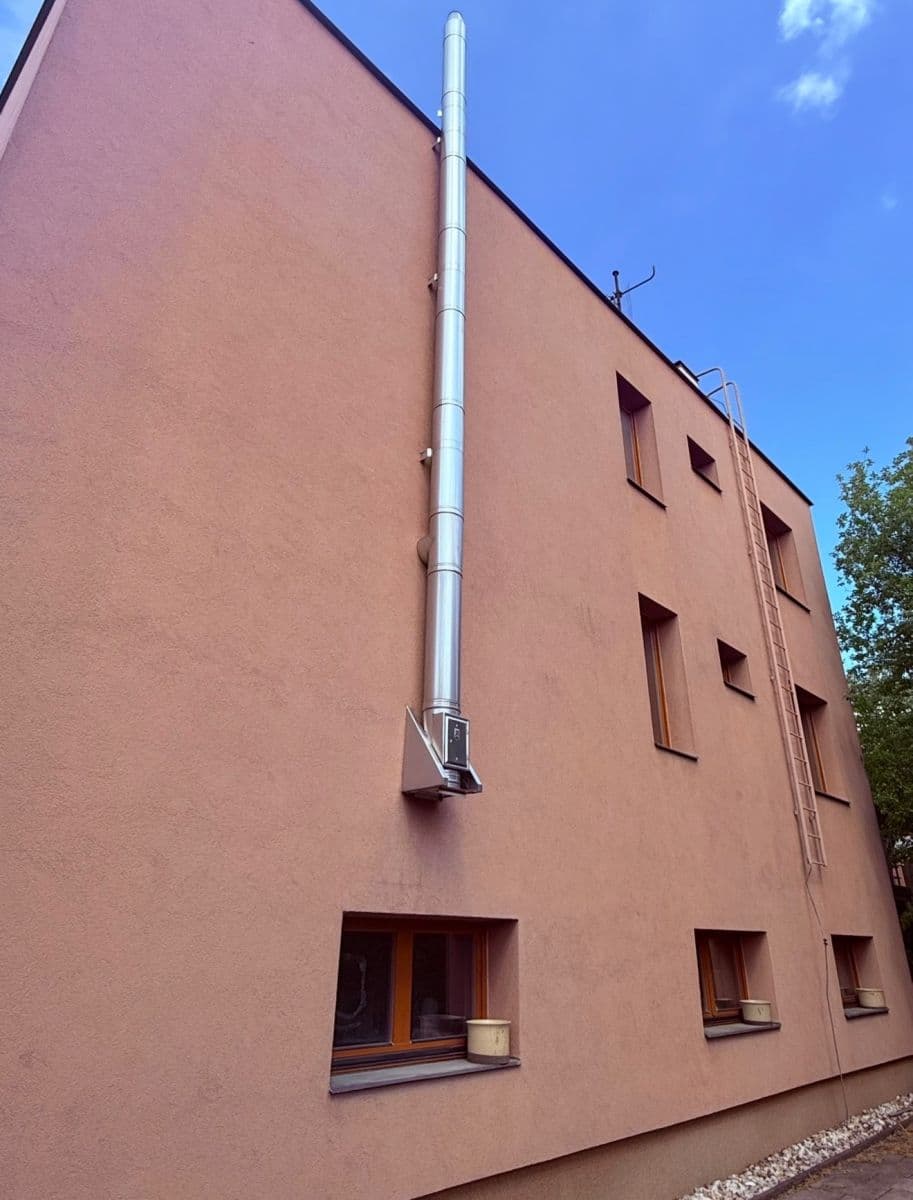 Predaj domu 245 m², pozemok 600 m², Horní, Jihlava, Kraj Vysočina Predaj domu 245 m², pozemok 600 m², Horní, Jihlava, Kraj Vysočina