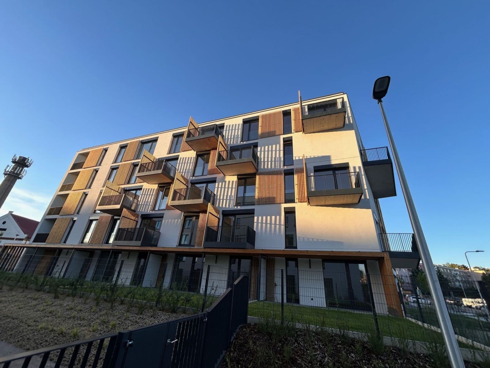 Prenájom bytu 3-izbový 72 m², U Engerthu, Kladno, Středočeský kraj Prenájom bytu 3-izbový 72 m², U Engerthu, Kladno, Středočeský kraj
