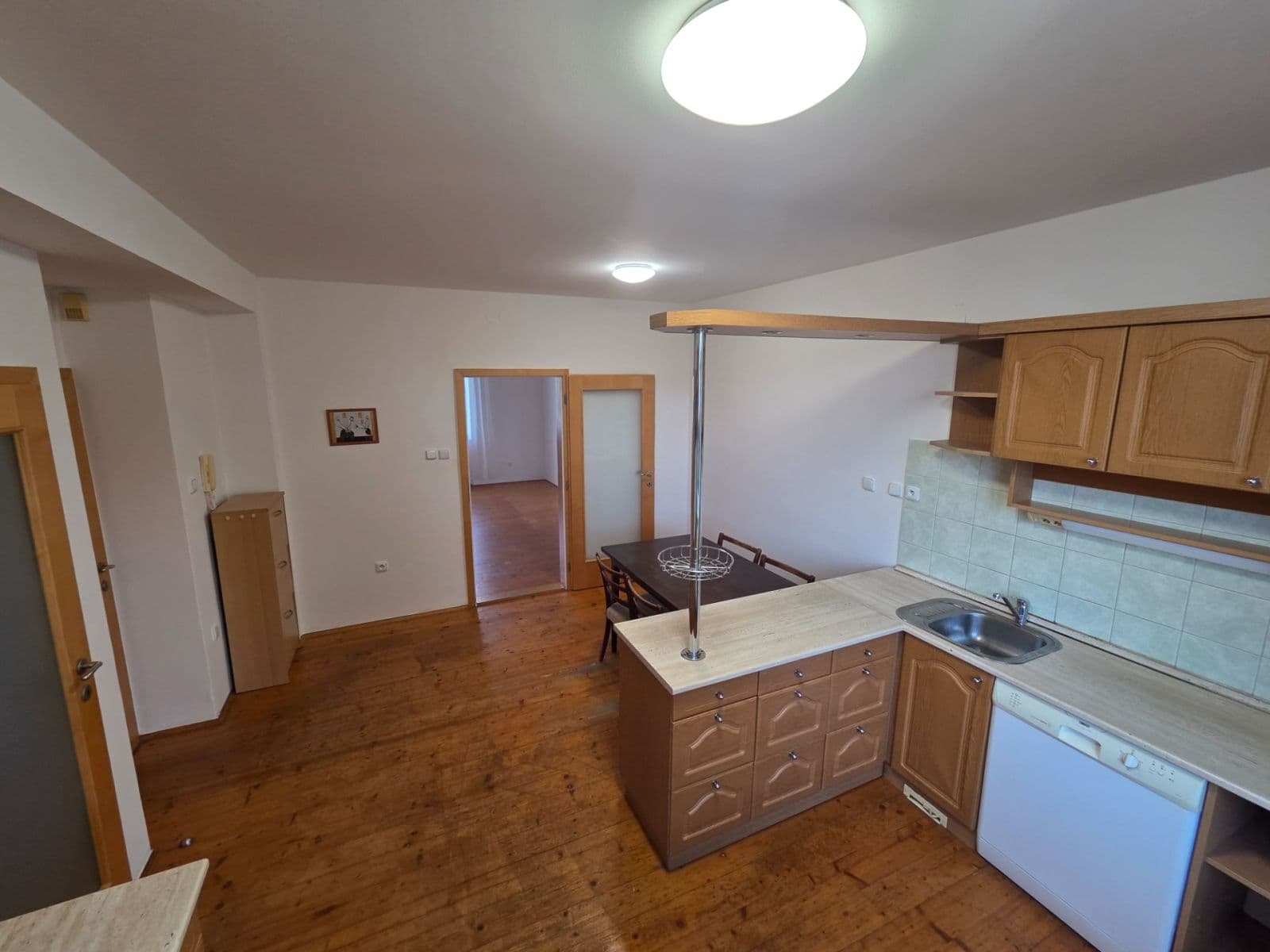 Prenájom bytu 2-izbový 68 m², Na Polníku, Praha, Praha Prenájom bytu 2-izbový 68 m², Na Polníku, Praha, Praha