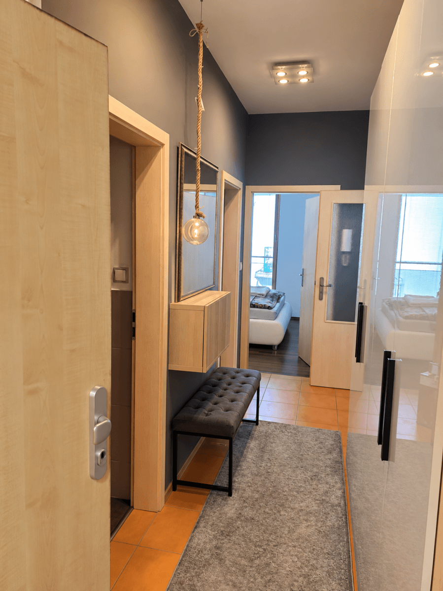 Predaj bytu 2-izbový 53 m², Karlovarská, Praha, Praha Predaj bytu 2-izbový 53 m², Karlovarská, Praha, Praha