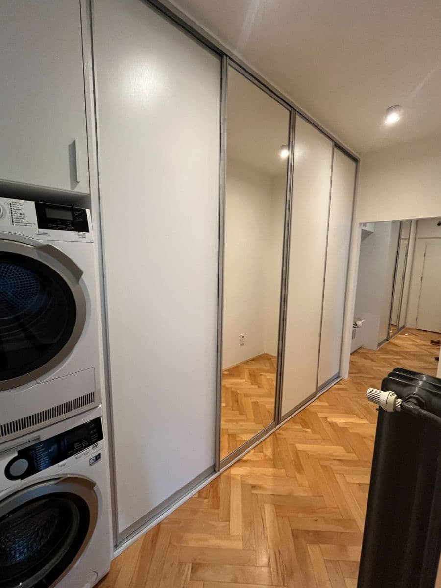 Prenájom bytu 2-izbový 65 m², Kolátorova, Praha, Praha Prenájom bytu 2-izbový 65 m², Kolátorova, Praha, Praha