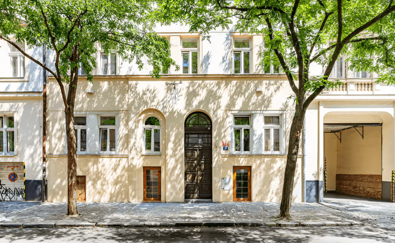 Prenájom bytu 1-izbový 22 m², Perunova, Praha, Praha Prenájom bytu 1-izbový 22 m², Perunova, Praha, Praha