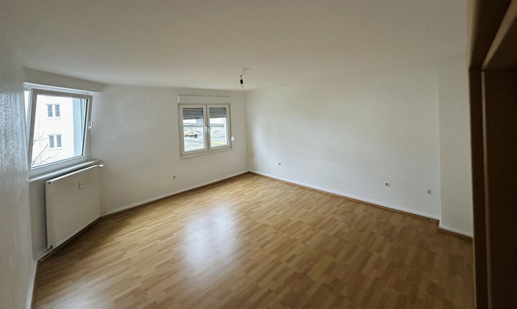 Prenájom bytu 4-izbový 97 m², körnerstraße 4, Essen, Severné Porýnie - Westfálsko Prenájom bytu 4-izbový 97 m², körnerstraße 4, Essen, Severné Porýnie - Westfálsko