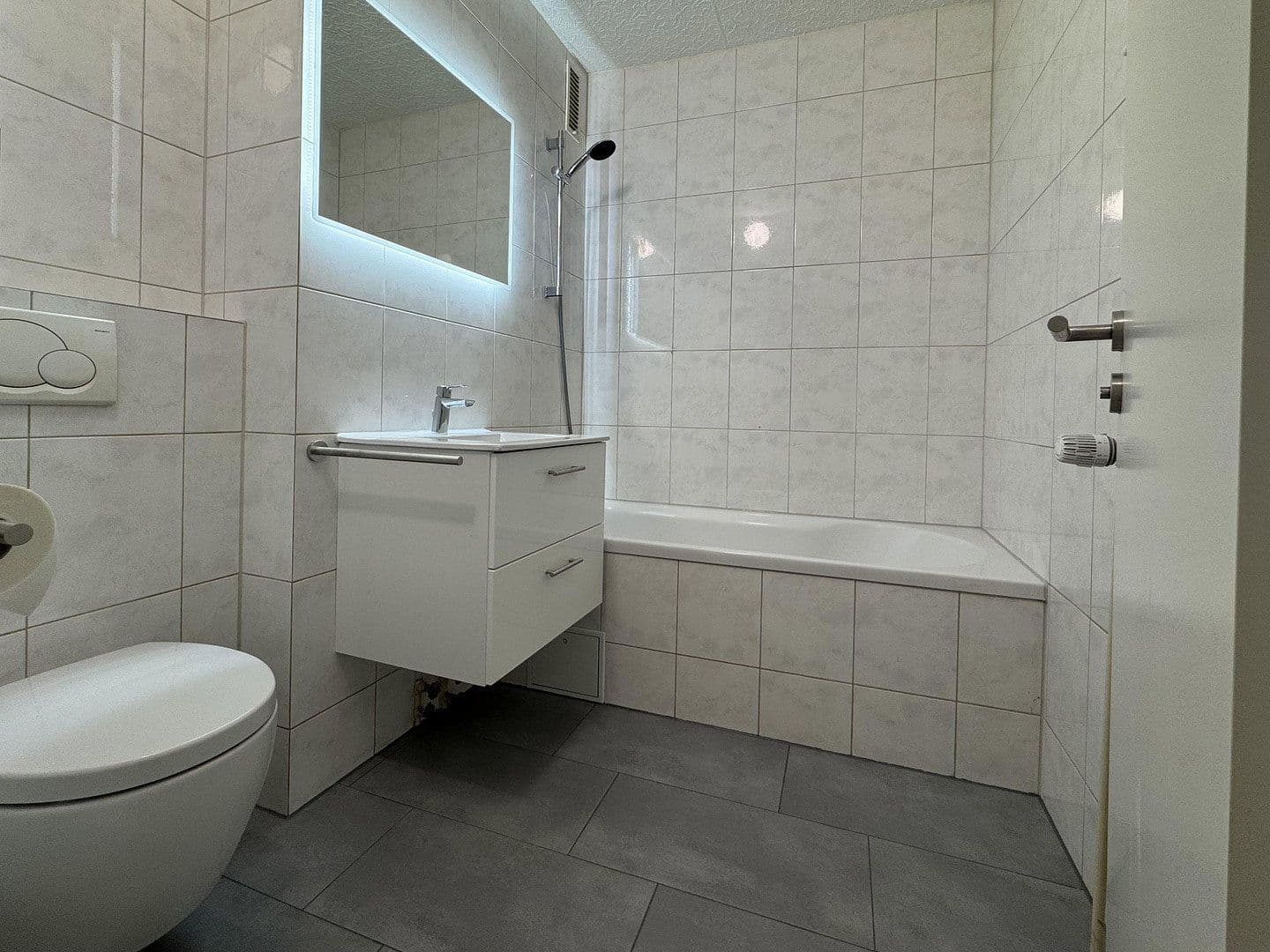 Prenájom bytu 2-izbový 67 m², Carl-Haag Str. 31, Villingen-Schwenningen, Bádensko-Wurttembersko Prenájom bytu 2-izbový 67 m², Carl-Haag Str. 31, Villingen-Schwenningen, Bádensko-Wurttembersko