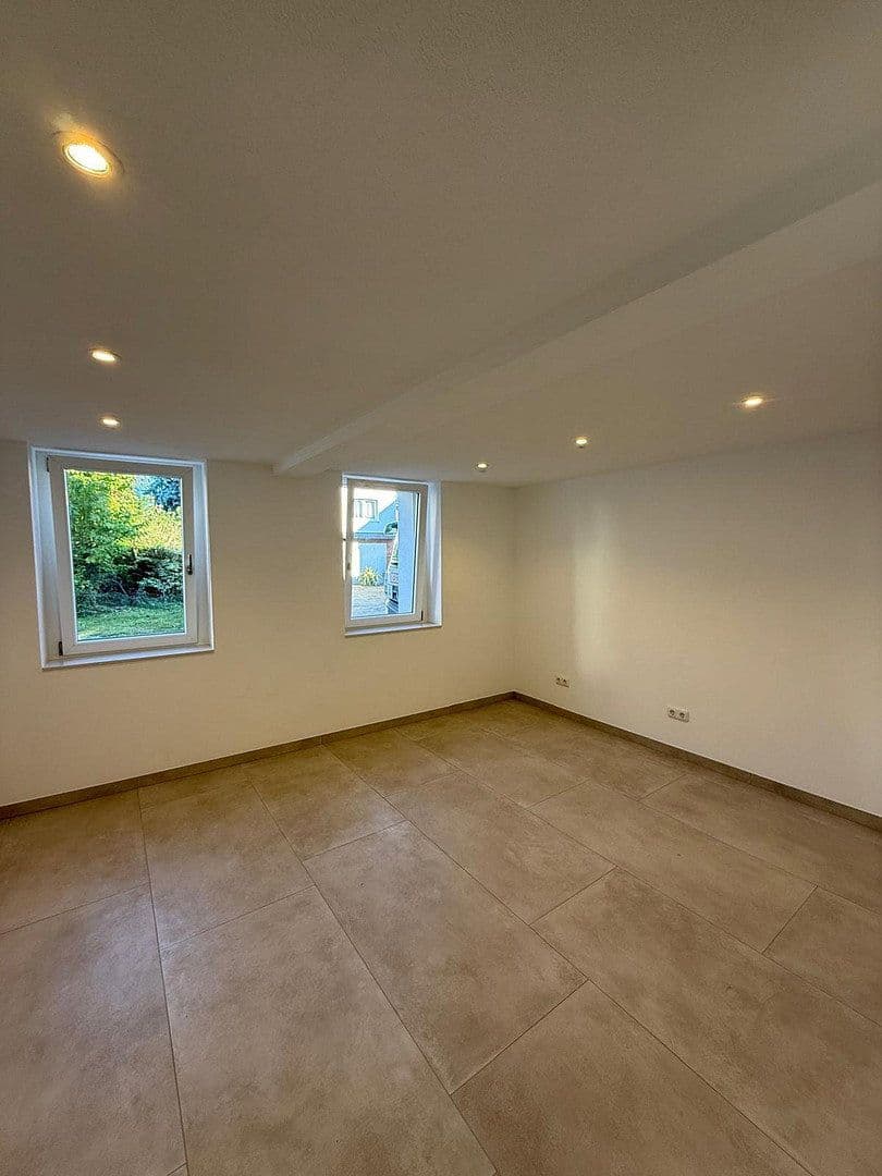 Prenájom bytu 2-izbový 53 m², Reinheim, Hesensko Prenájom bytu 2-izbový 53 m², Reinheim, Hesensko
