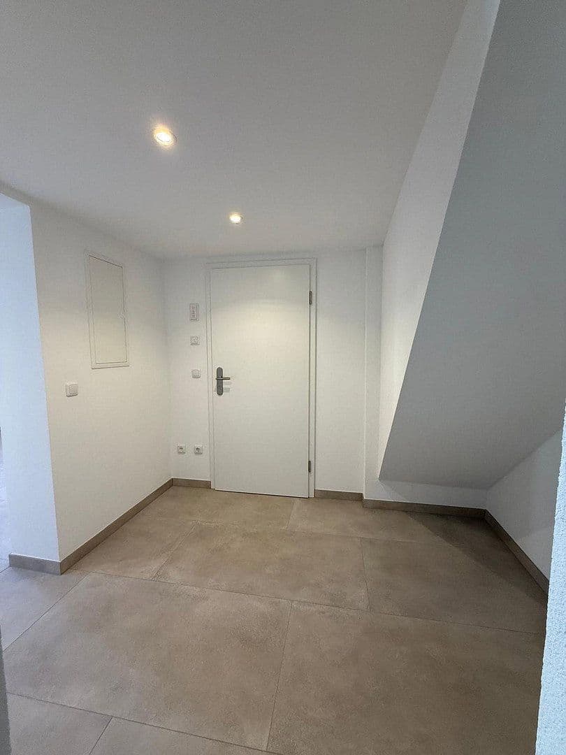 Prenájom bytu 2-izbový 53 m², Reinheim, Hesensko Prenájom bytu 2-izbový 53 m², Reinheim, Hesensko