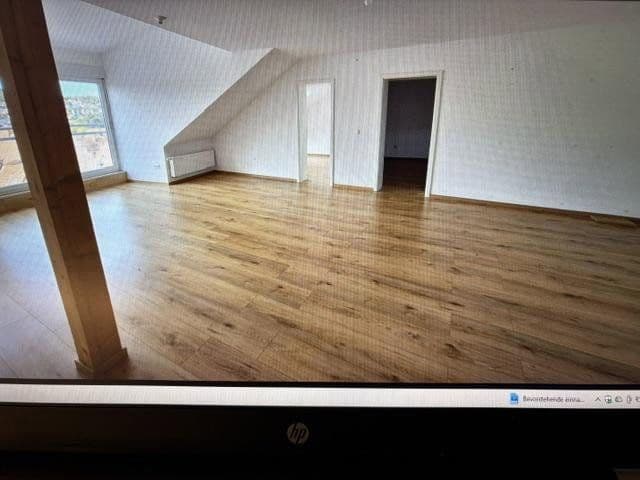 Prenájom bytu 3-izbový 107 m², Ochsenfurt, Bavorsko Prenájom bytu 3-izbový 107 m², Ochsenfurt, Bavorsko