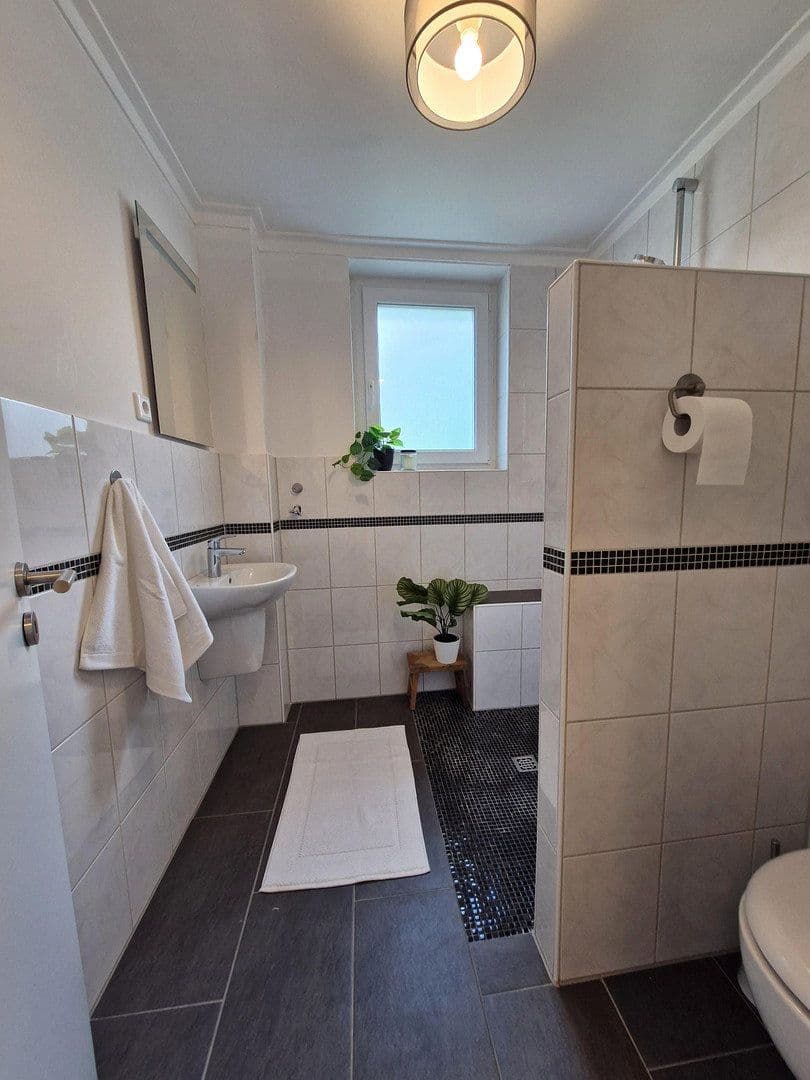 Predaj domu 107 m², pozemok 557 m², Kösters Busch 40, Essen, Severné Porýnie - Westfálsko Predaj domu 107 m², pozemok 557 m², Kösters Busch 40, Essen, Severné Porýnie - Westfálsko