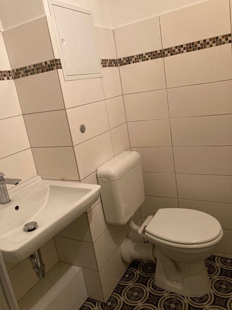 Prenájom bytu 3-izbový 55 m², Bismarckstraße 10, Offenbach am Main, Hesensko Prenájom bytu 3-izbový 55 m², Bismarckstraße 10, Offenbach am Main, Hesensko