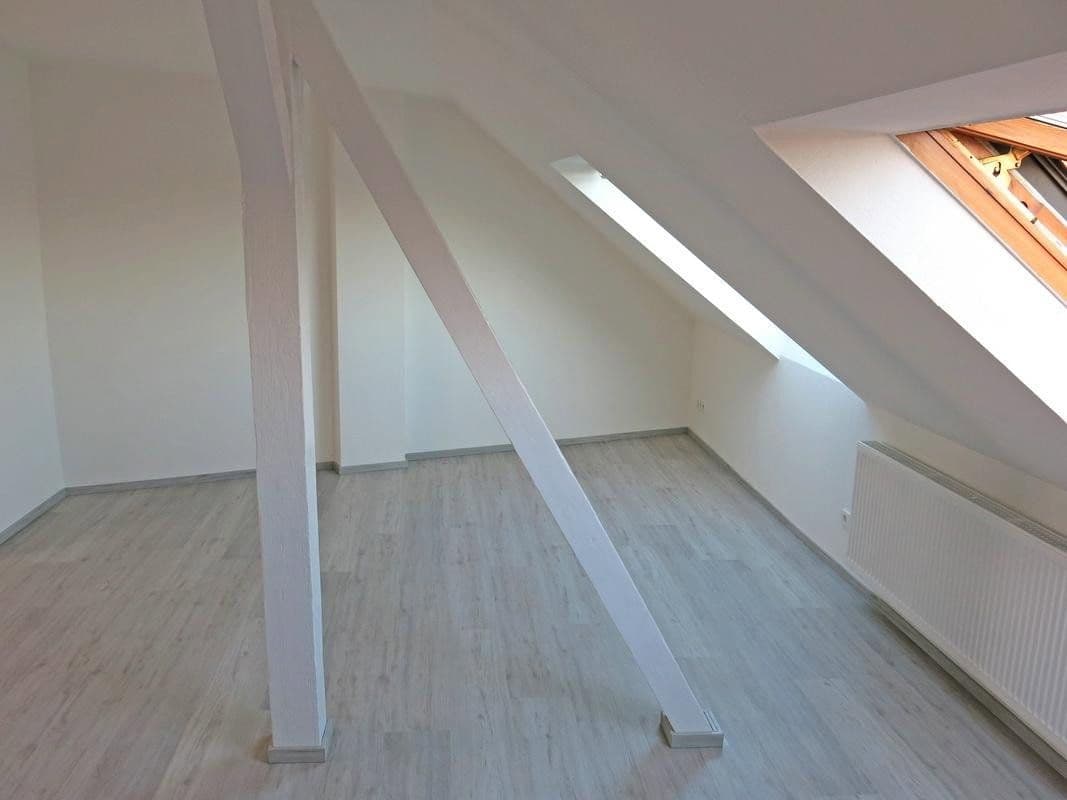 Prenájom bytu 1-izbový 33 m², Litzenhardtstr. 108, Karlsruhe, Bádensko-Wurttembersko Prenájom bytu 1-izbový 33 m², Litzenhardtstr. 108, Karlsruhe, Bádensko-Wurttembersko
