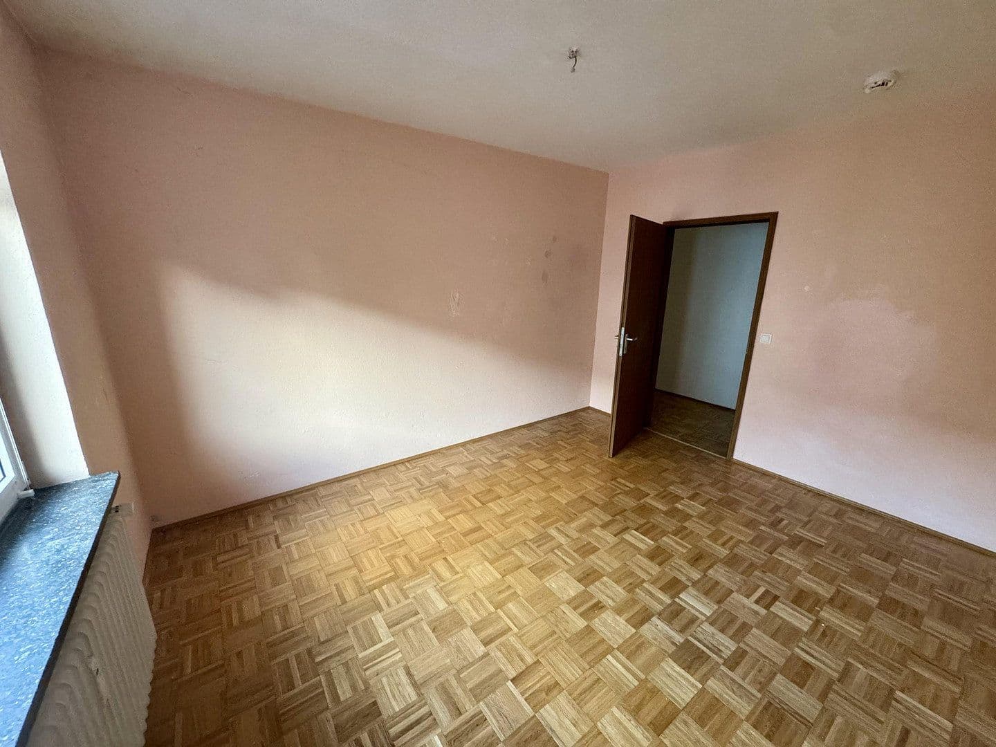 Prenájom bytu 2-izbový 61 m², Emmanuel-Geibel-Straße 18, Wiesbaden, Hesensko Prenájom bytu 2-izbový 61 m², Emmanuel-Geibel-Straße 18, Wiesbaden, Hesensko