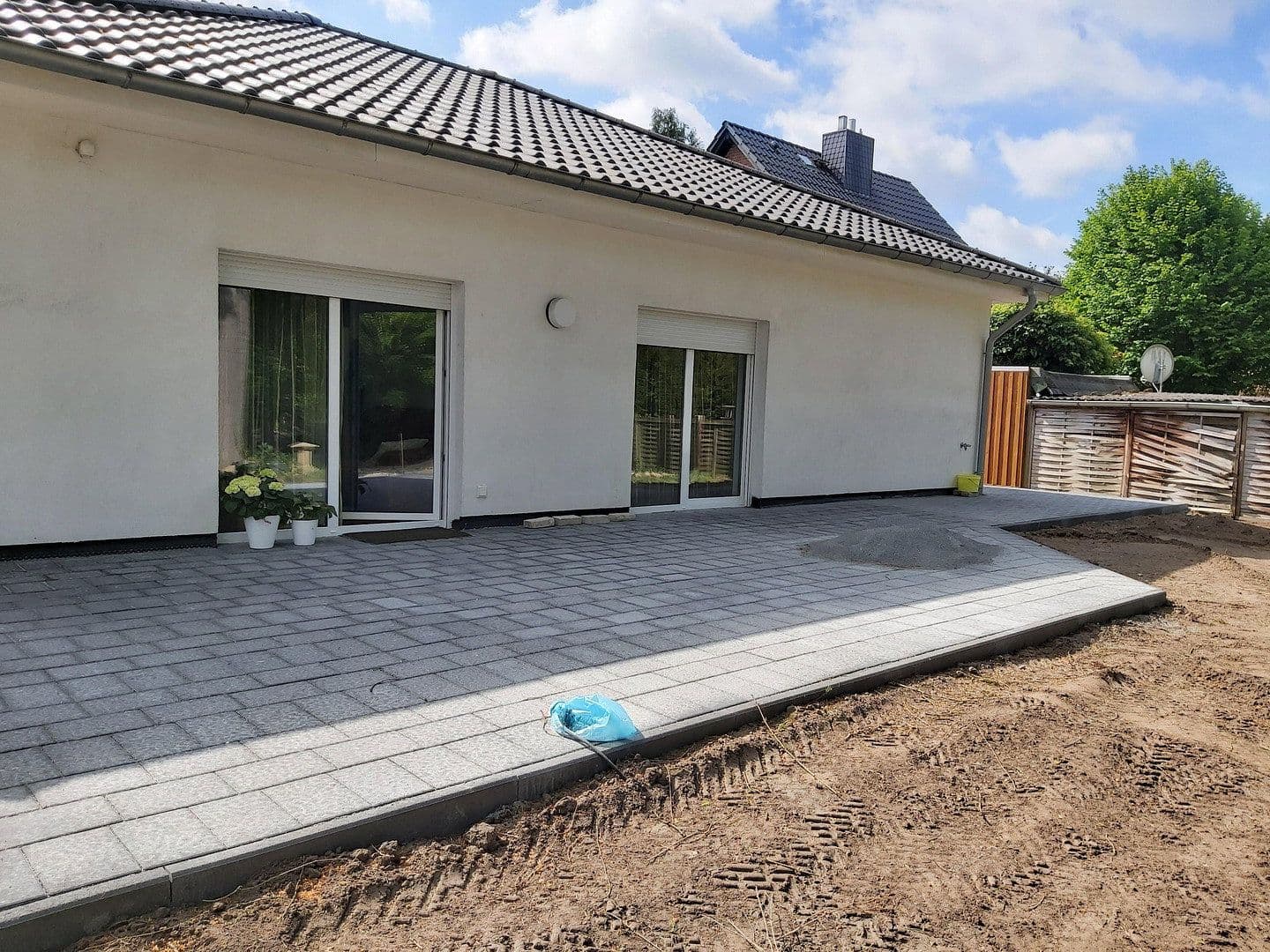 Predaj domu 105 m², pozemok 4.654 m², Steinhorst, Dolné Sasko Predaj domu 105 m², pozemok 4.654 m², Steinhorst, Dolné Sasko
