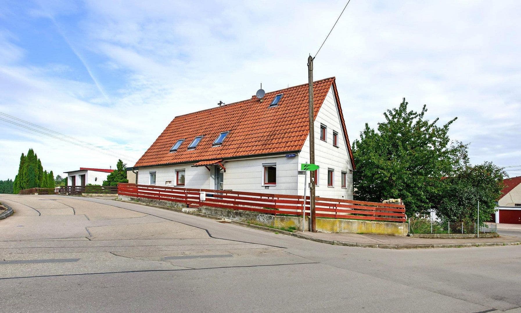 Predaj domu 149 m², pozemok 225 m², Etter 12, Wittislingen, Bavorsko Predaj domu 149 m², pozemok 225 m², Etter 12, Wittislingen, Bavorsko