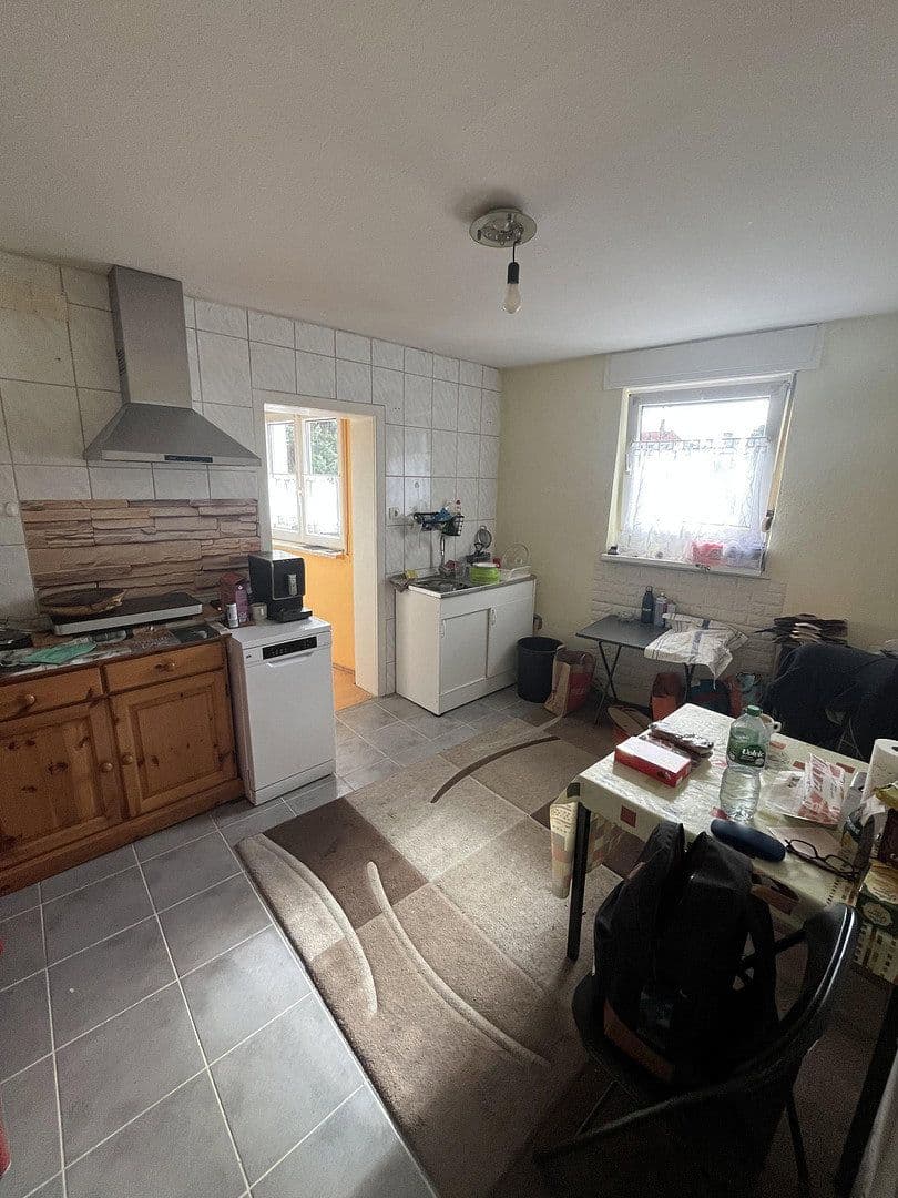 Predaj domu 132 m², pozemok 358 m², Karlsruhe, Bádensko-Wurttembersko Predaj domu 132 m², pozemok 358 m², Karlsruhe, Bádensko-Wurttembersko