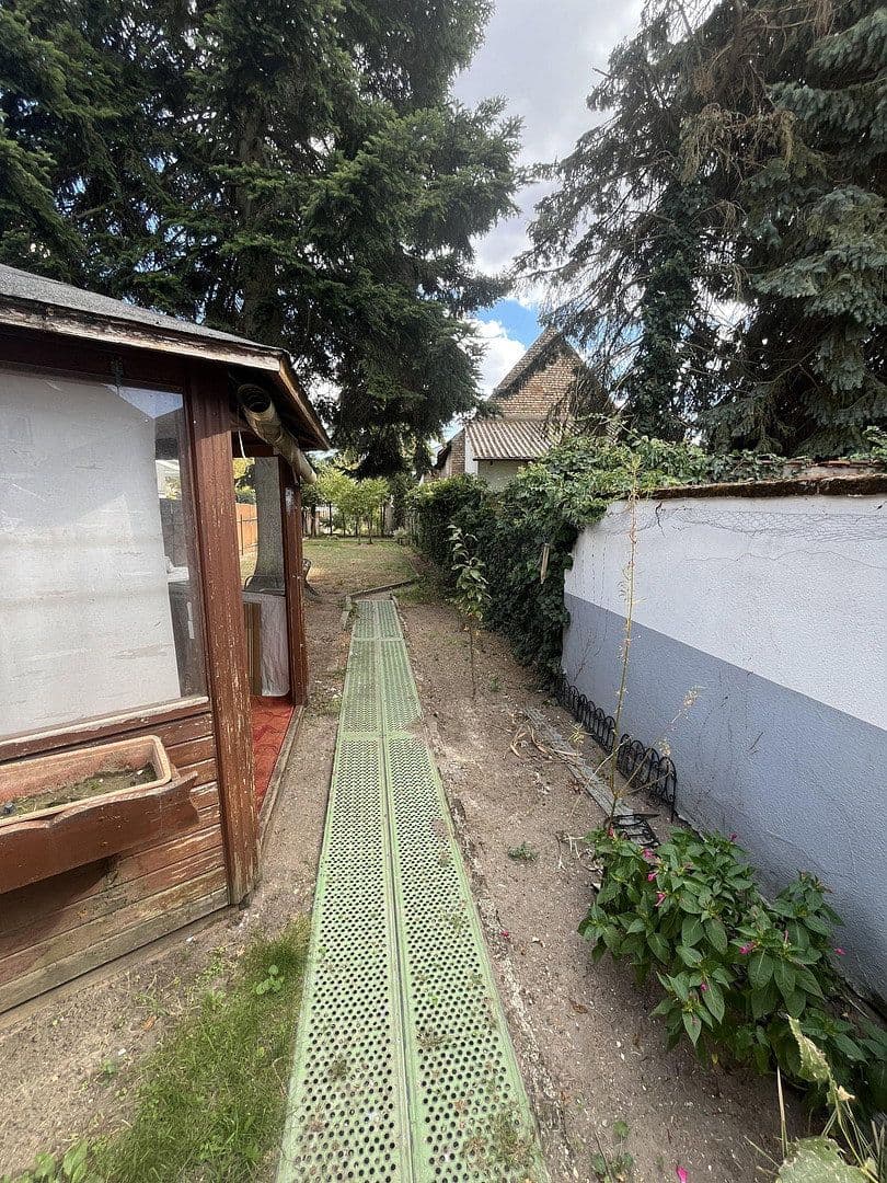 Predaj domu 132 m², pozemok 358 m², Karlsruhe, Bádensko-Wurttembersko Predaj domu 132 m², pozemok 358 m², Karlsruhe, Bádensko-Wurttembersko
