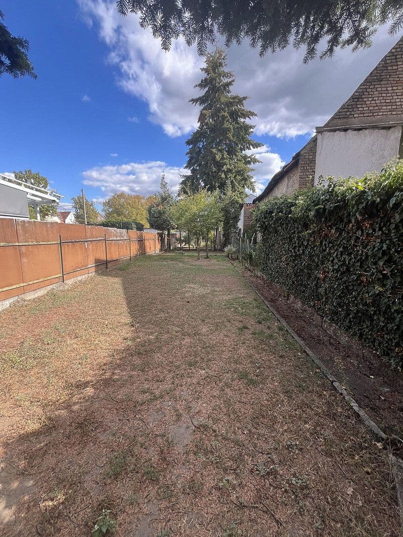 Predaj domu 132 m², pozemok 358 m², Karlsruhe, Bádensko-Wurttembersko Predaj domu 132 m², pozemok 358 m², Karlsruhe, Bádensko-Wurttembersko