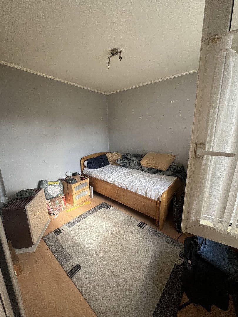 Predaj domu 132 m², pozemok 358 m², Karlsruhe, Bádensko-Wurttembersko Predaj domu 132 m², pozemok 358 m², Karlsruhe, Bádensko-Wurttembersko