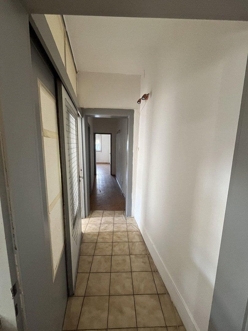 Predaj domu 132 m², pozemok 358 m², Karlsruhe, Bádensko-Wurttembersko Predaj domu 132 m², pozemok 358 m², Karlsruhe, Bádensko-Wurttembersko