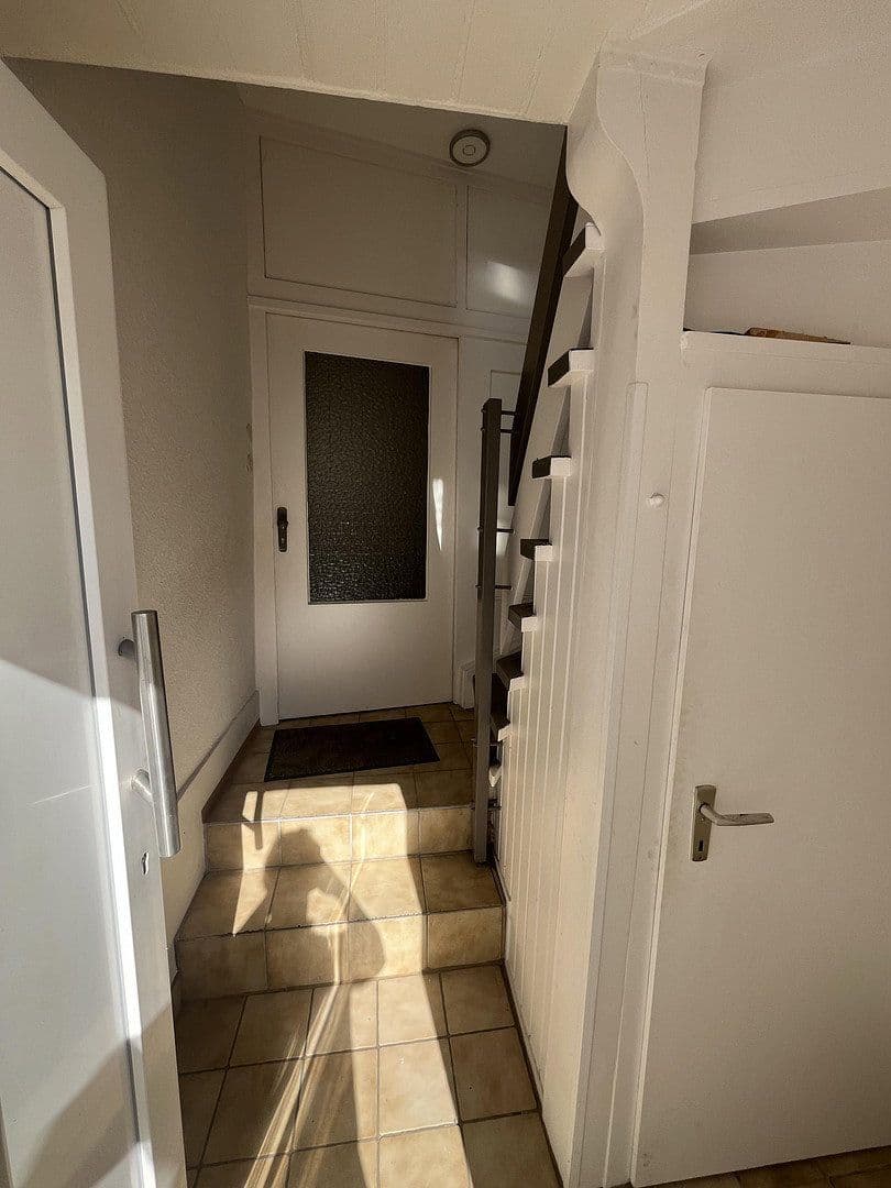 Predaj domu 132 m², pozemok 358 m², Karlsruhe, Bádensko-Wurttembersko Predaj domu 132 m², pozemok 358 m², Karlsruhe, Bádensko-Wurttembersko