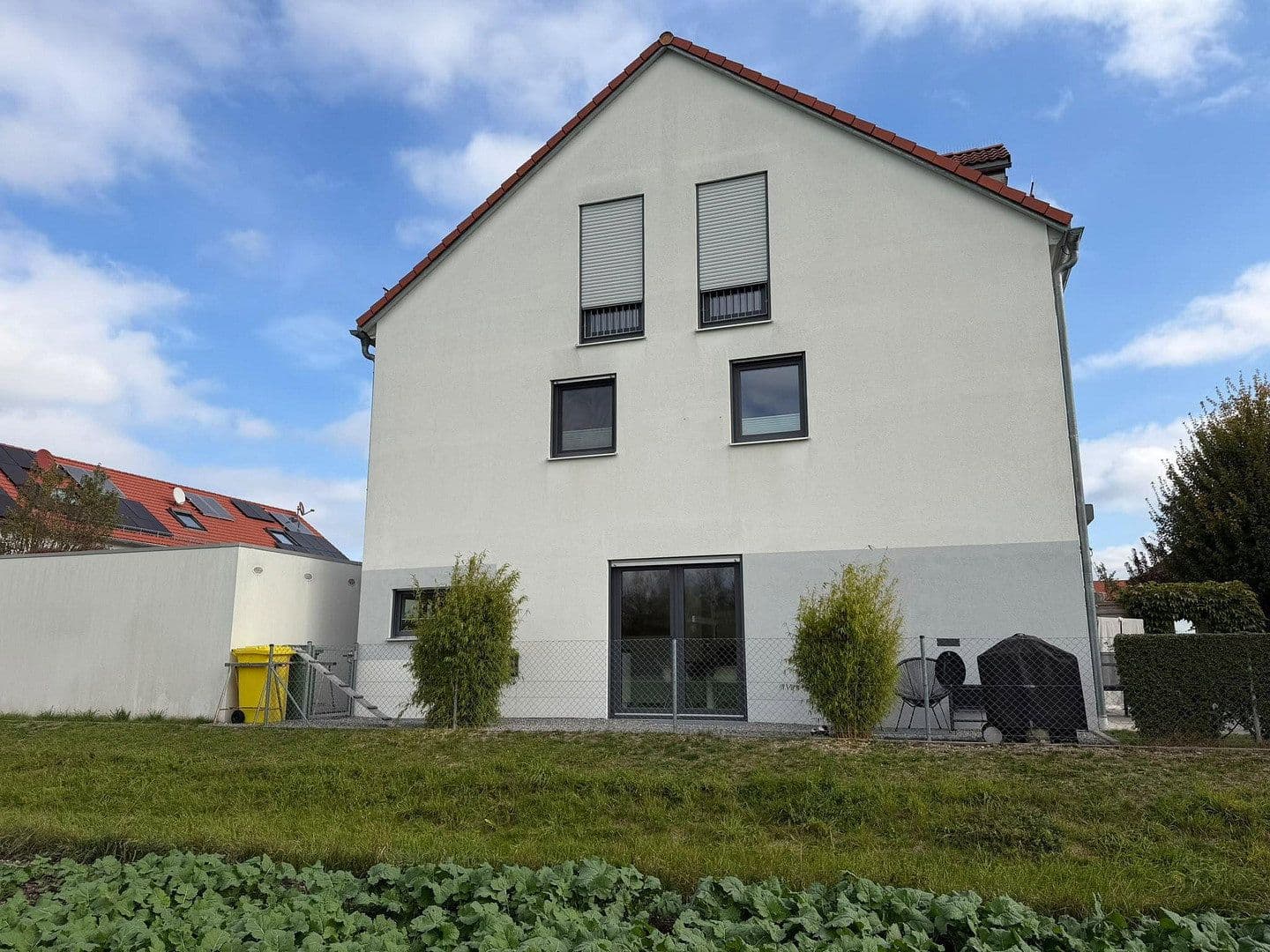 Predaj domu 141 m², pozemok 228 m², Oberschleißheim, Bavorsko Predaj domu 141 m², pozemok 228 m², Oberschleißheim, Bavorsko