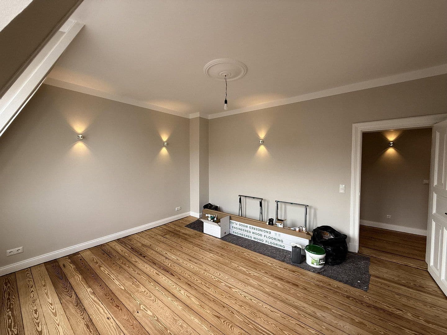 Prenájom bytu 3-izbový 80 m², Holtenauer Straße 319, Kiel, Šlezvicko-Holštajnsko Prenájom bytu 3-izbový 80 m², Holtenauer Straße 319, Kiel, Šlezvicko-Holštajnsko
