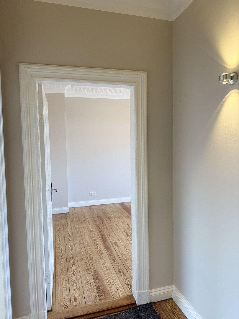 Prenájom bytu 3-izbový 80 m², Holtenauer Straße 319, Kiel, Šlezvicko-Holštajnsko Prenájom bytu 3-izbový 80 m², Holtenauer Straße 319, Kiel, Šlezvicko-Holštajnsko
